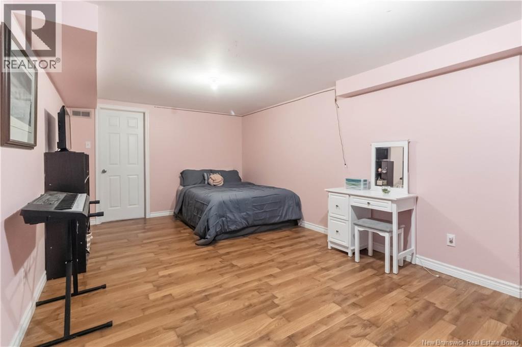1 Basswood Court - Image 23
