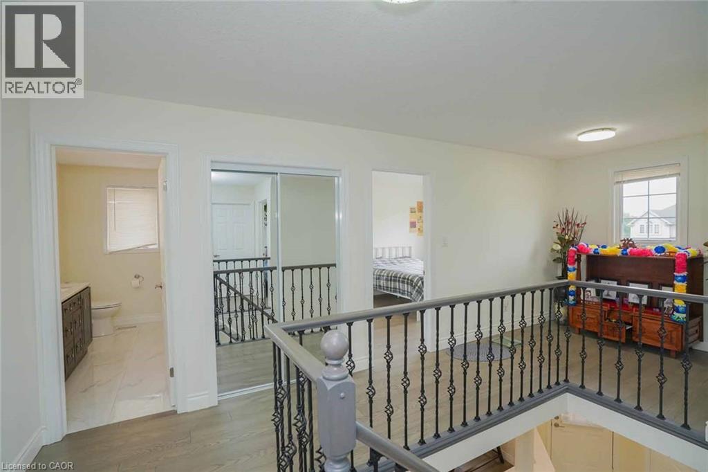187 ADLER Drive - 32