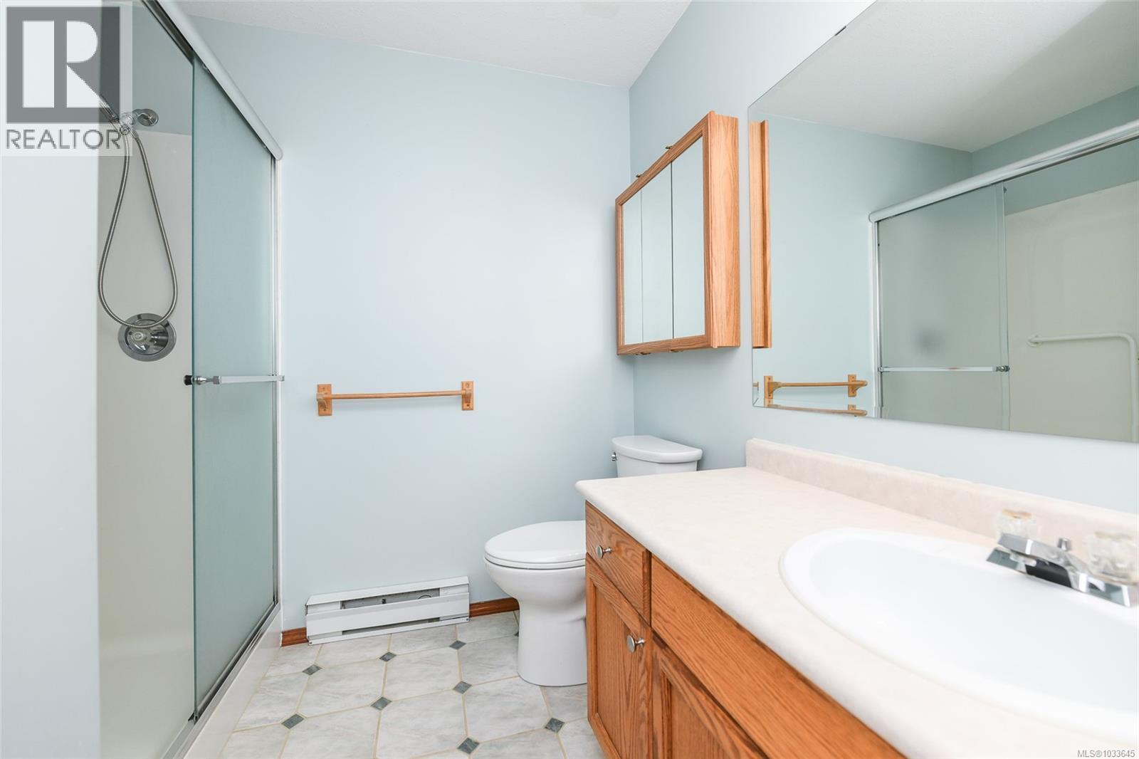 #29 20 Anderton Ave - 24