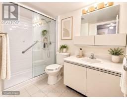 810 - 8 Silver Bell Grove, Toronto, ON M1B4Z3 Photo 7