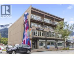 306 38142 Cleveland Avenue, Squamish, BC V8B0A4 Photo 22