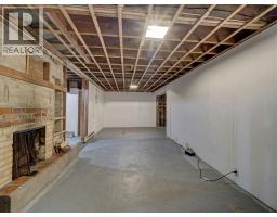 5724 Porpoise Bay Road, Sechelt, BC V0N3A3 Photo 23