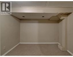 5724 Porpoise Bay Road, Sechelt, BC V0N3A3 Photo 25