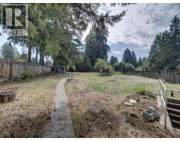 5724 Porpoise Bay Road, Sechelt, BC V0N3A3 Photo 26