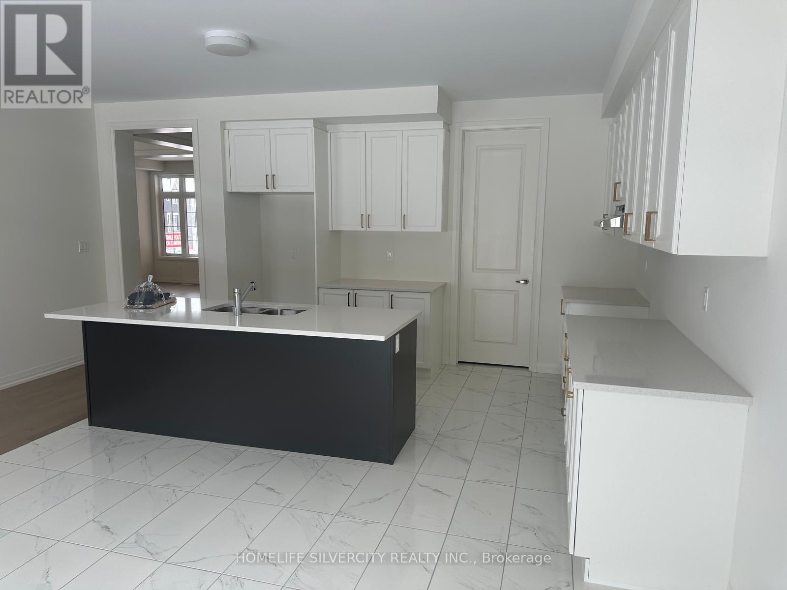 116 BLUEBIRD BOULEVARD - Image 13