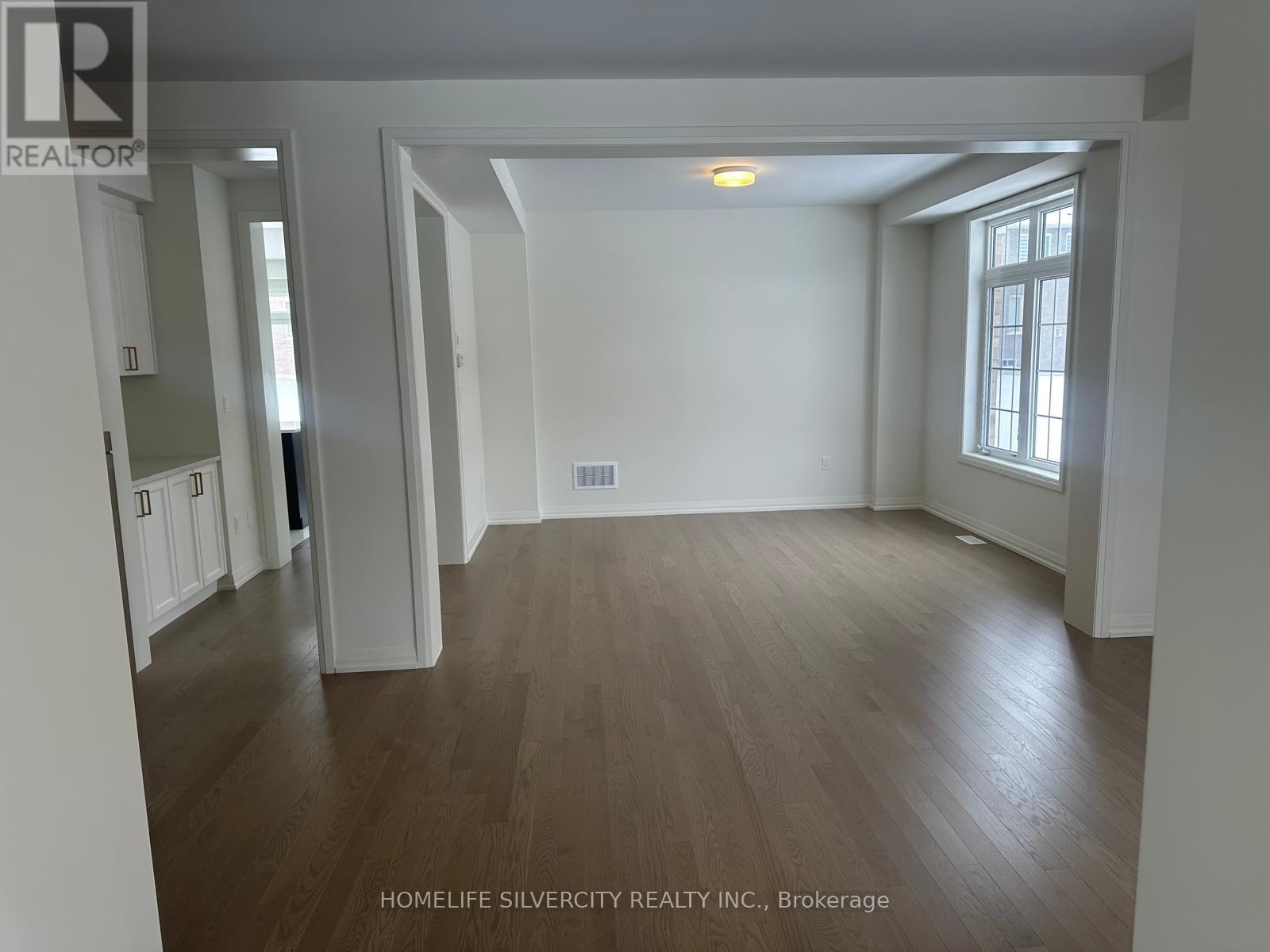 116 BLUEBIRD BOULEVARD - Image 5