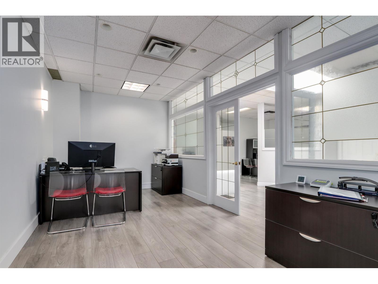 Photo of 339 17 FAWCETT ROAD 11
