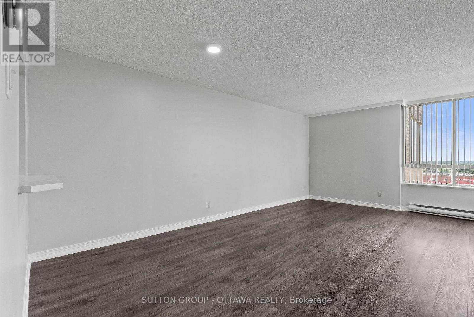 #917 100 GRANT CARMAN DRIVE - 15