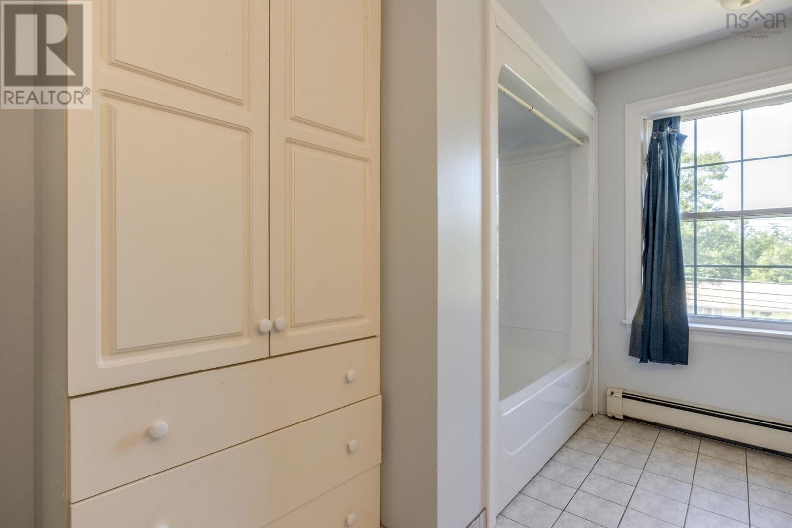 Property 31 of 51 of 174 Prospect Avenue