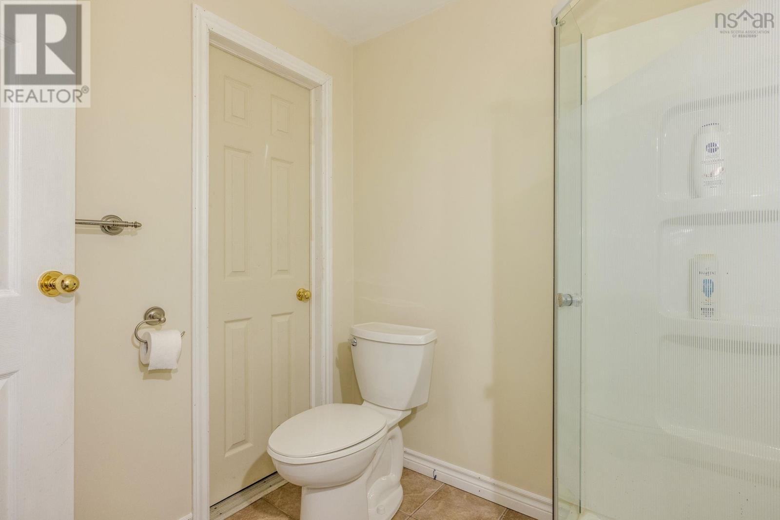 Property 42 of 51 of 174 Prospect Avenue