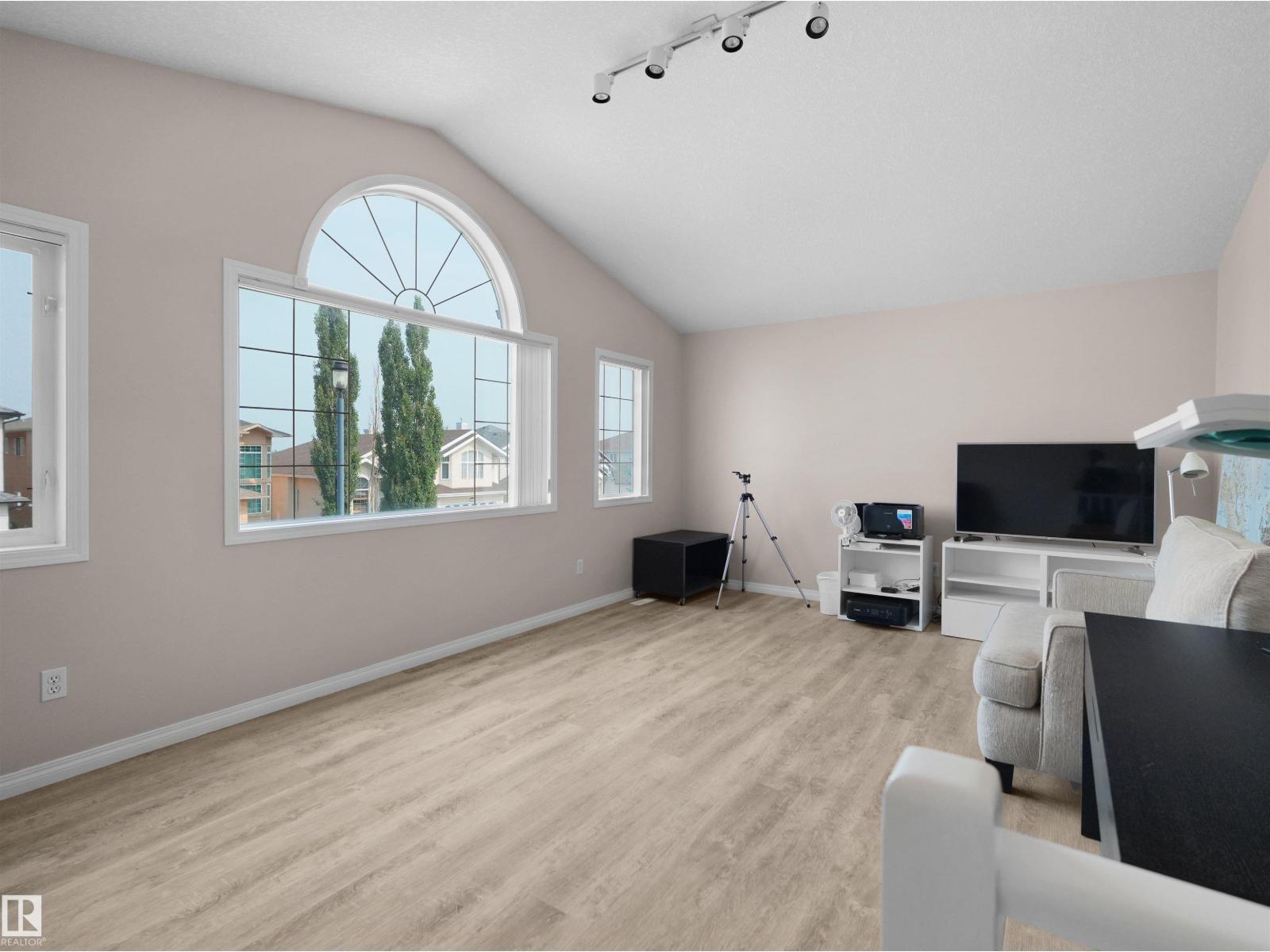 614 LAYTON CT NW - 18