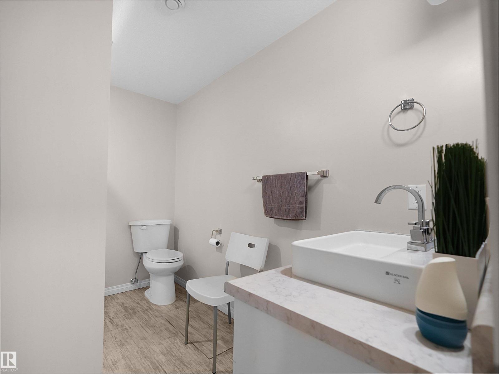 614 LAYTON CT NW - 43