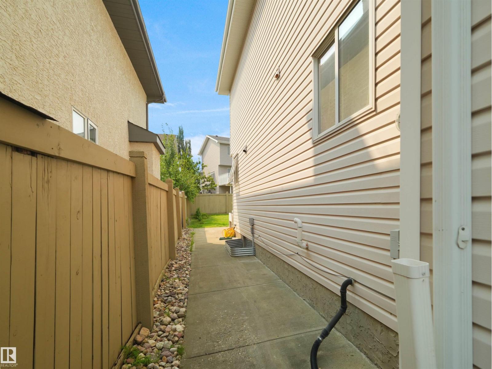 614 LAYTON CT NW - 51