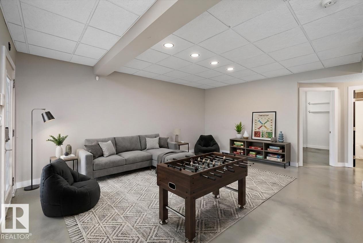 4044 CROWSNEST CR - 34