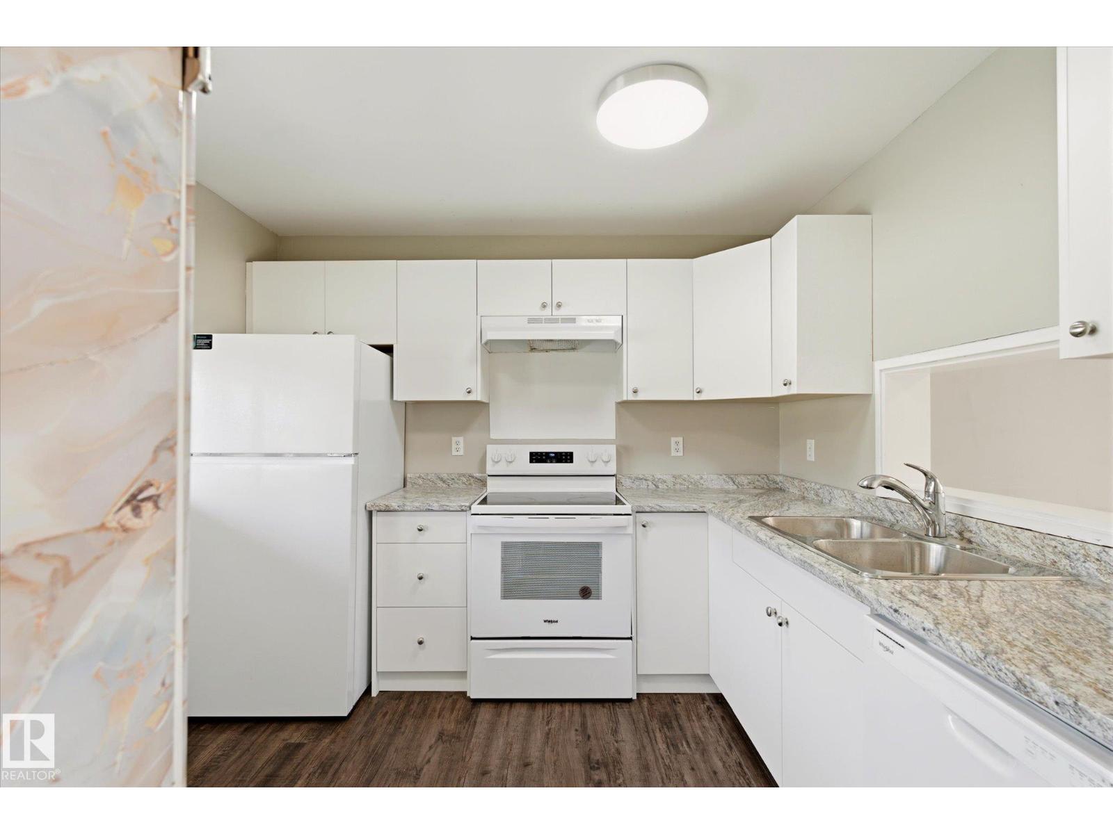 #2 13833 30 ST NW - 10