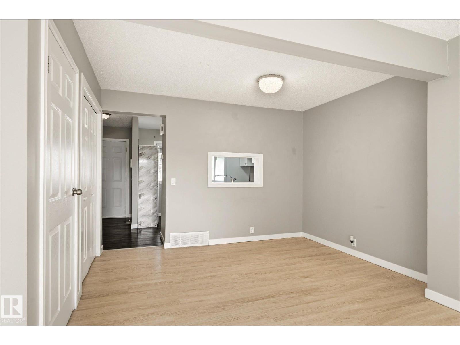 #2 13833 30 ST NW - 9