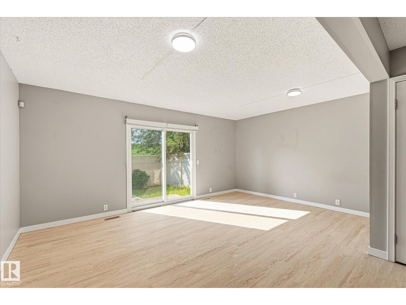 #2 13833 30 ST NW, Hairsine, Edmonton photo 4