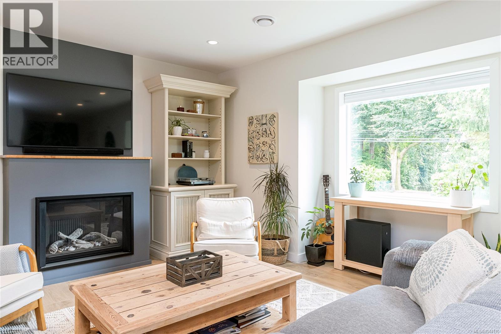 5143 Santa Clara Ave - 8