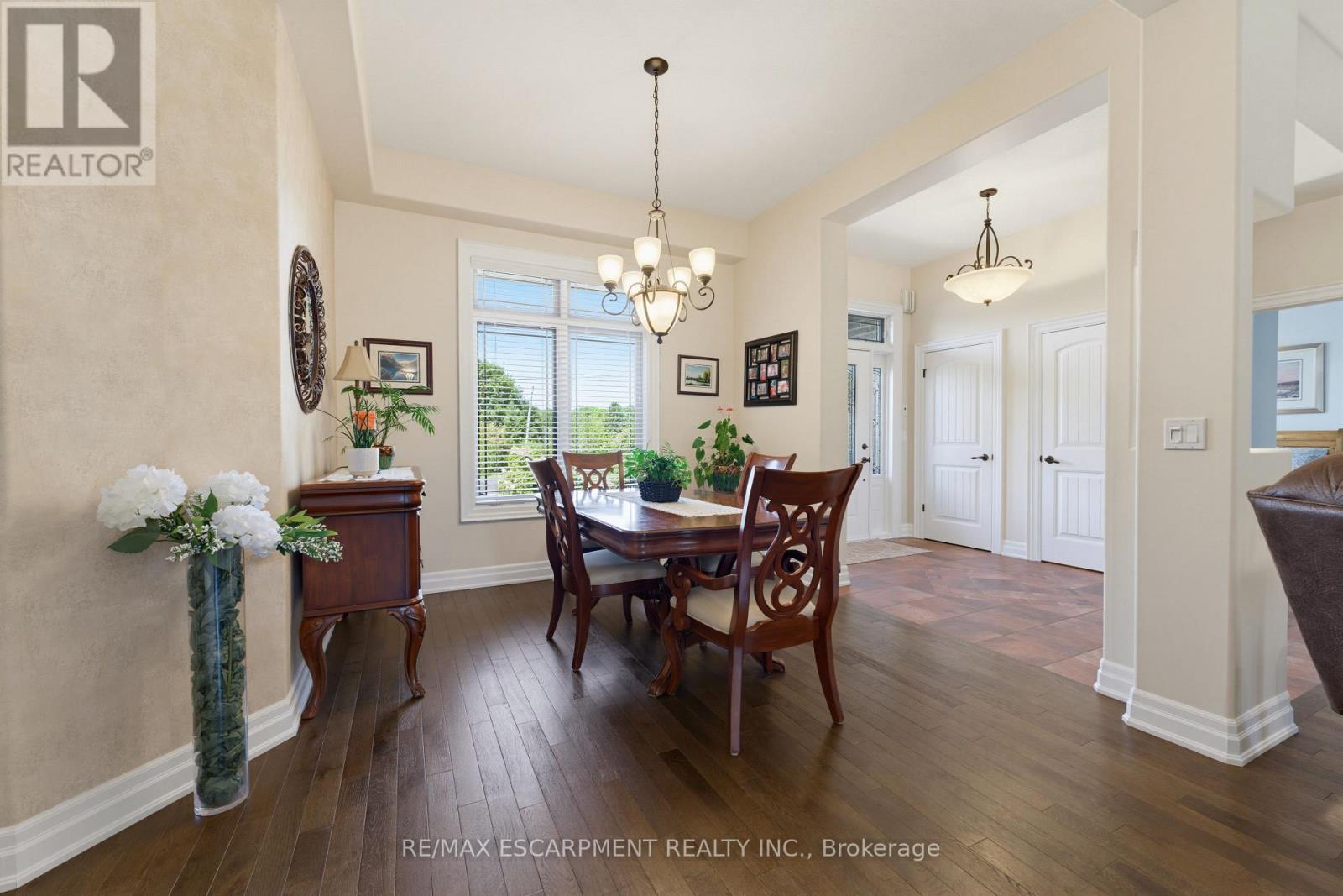 60 DONJON BOULEVARD - Image 9