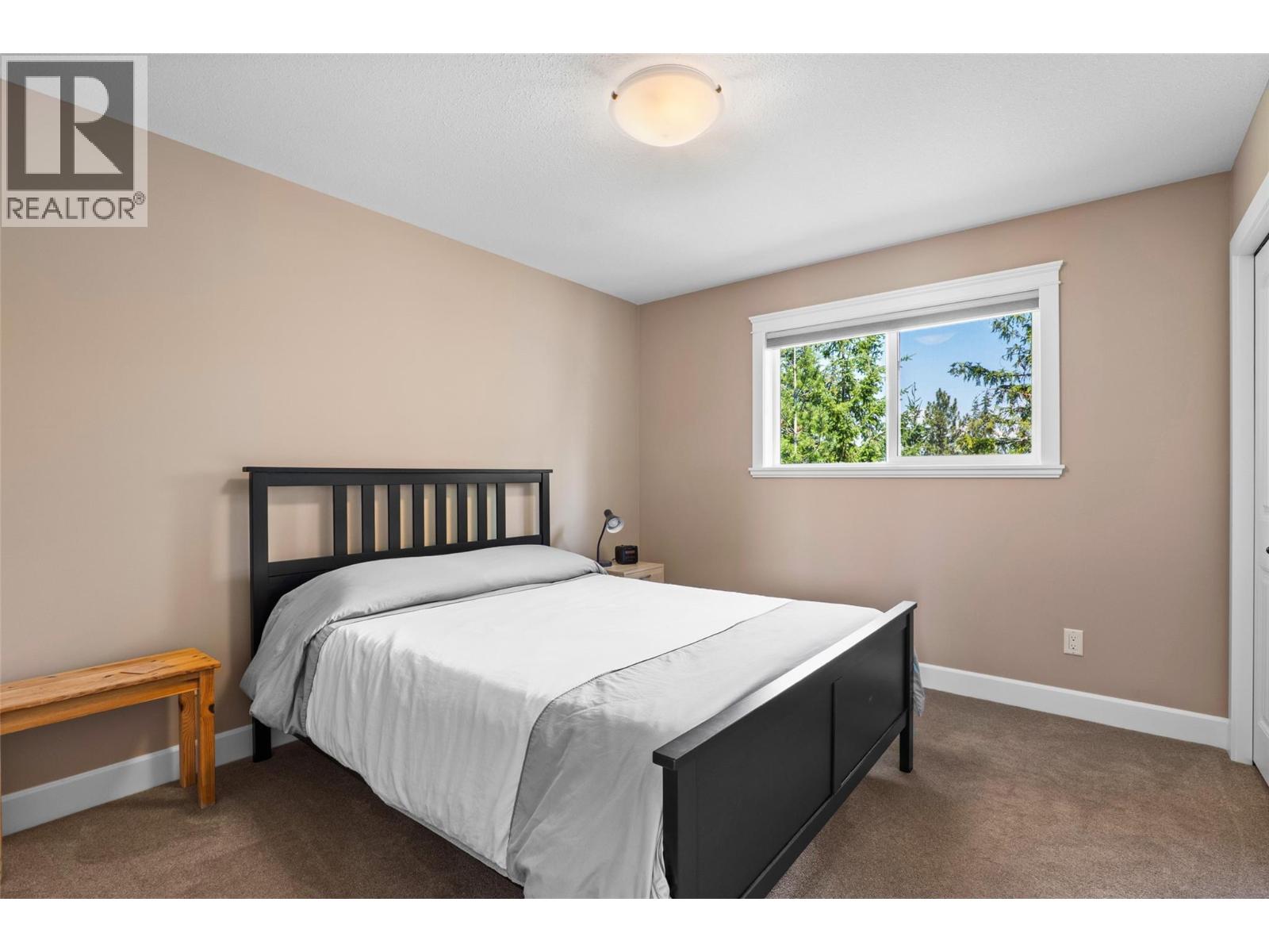 #39 4498 Squilax Anglemont Road - 23