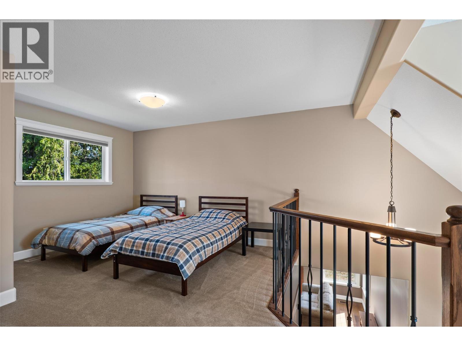 #39 4498 Squilax Anglemont Road - 21
