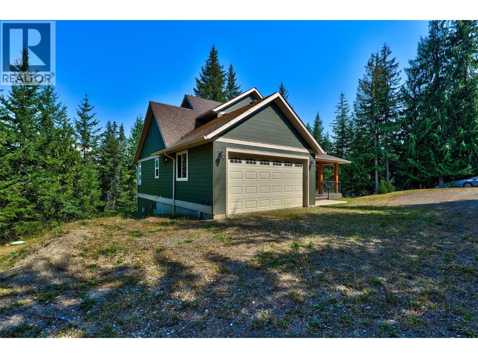 #39 4498 Squilax Anglemont Road - 7