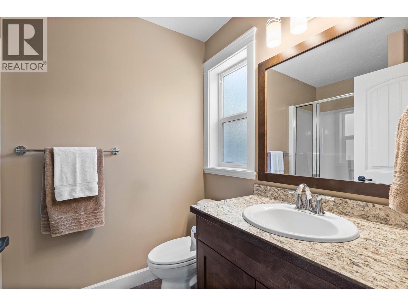 #39 4498 Squilax Anglemont Road - 30