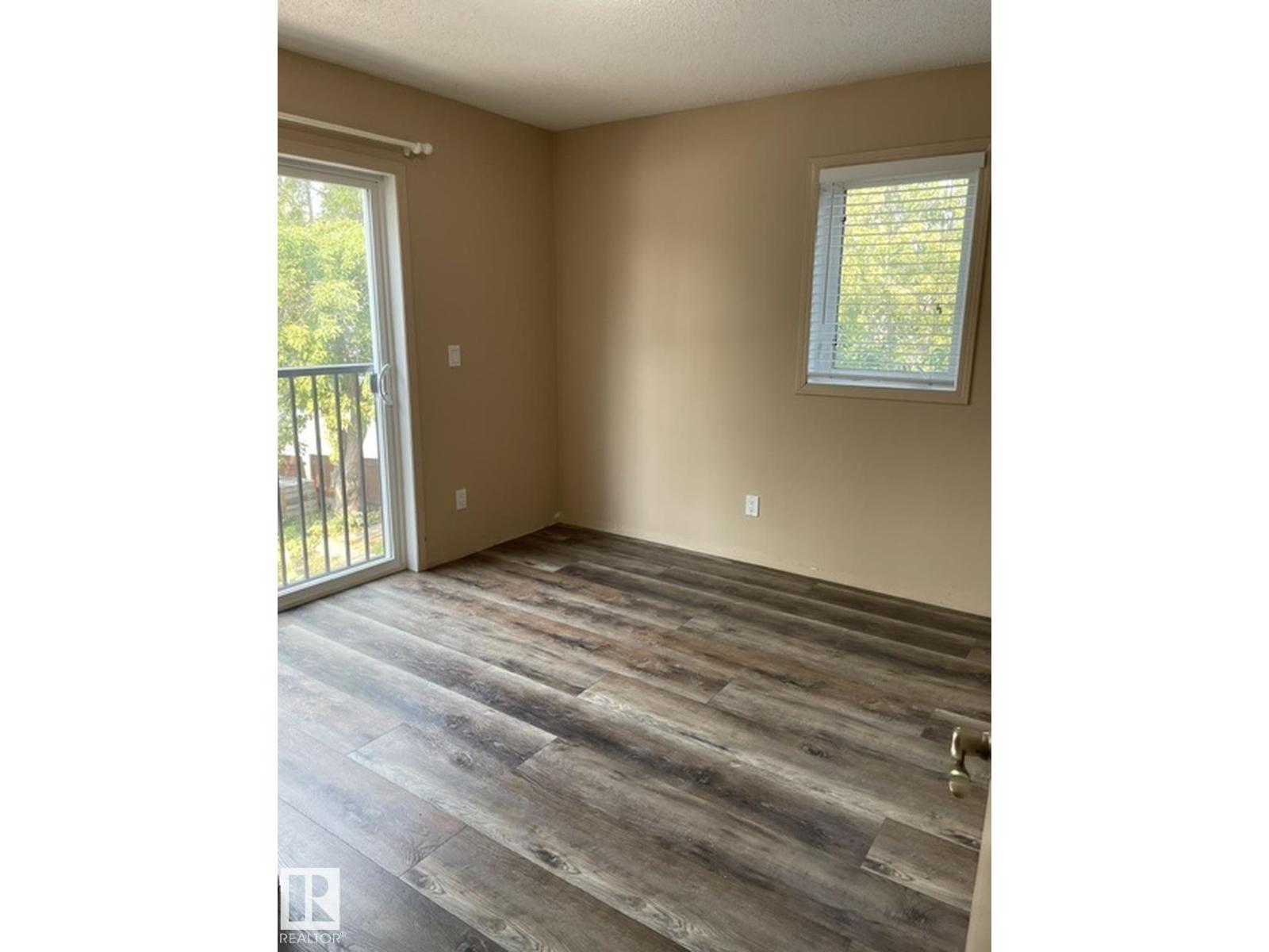 7712 110 ST NW, McKernan, Edmonton photo 2