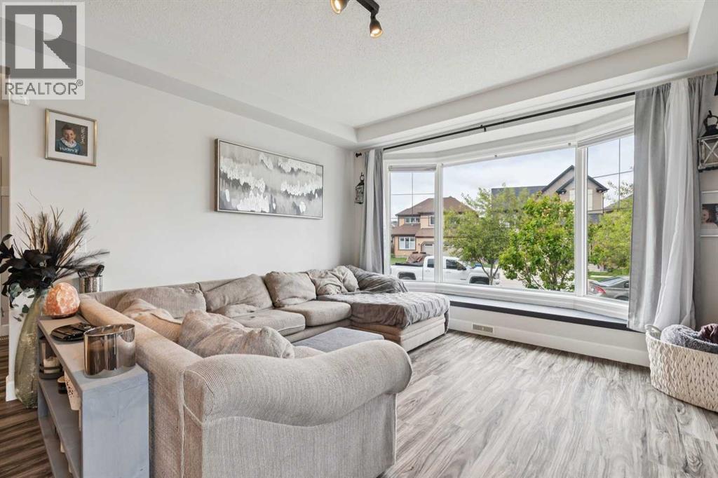 1200 Windhaven Close SW - 11
