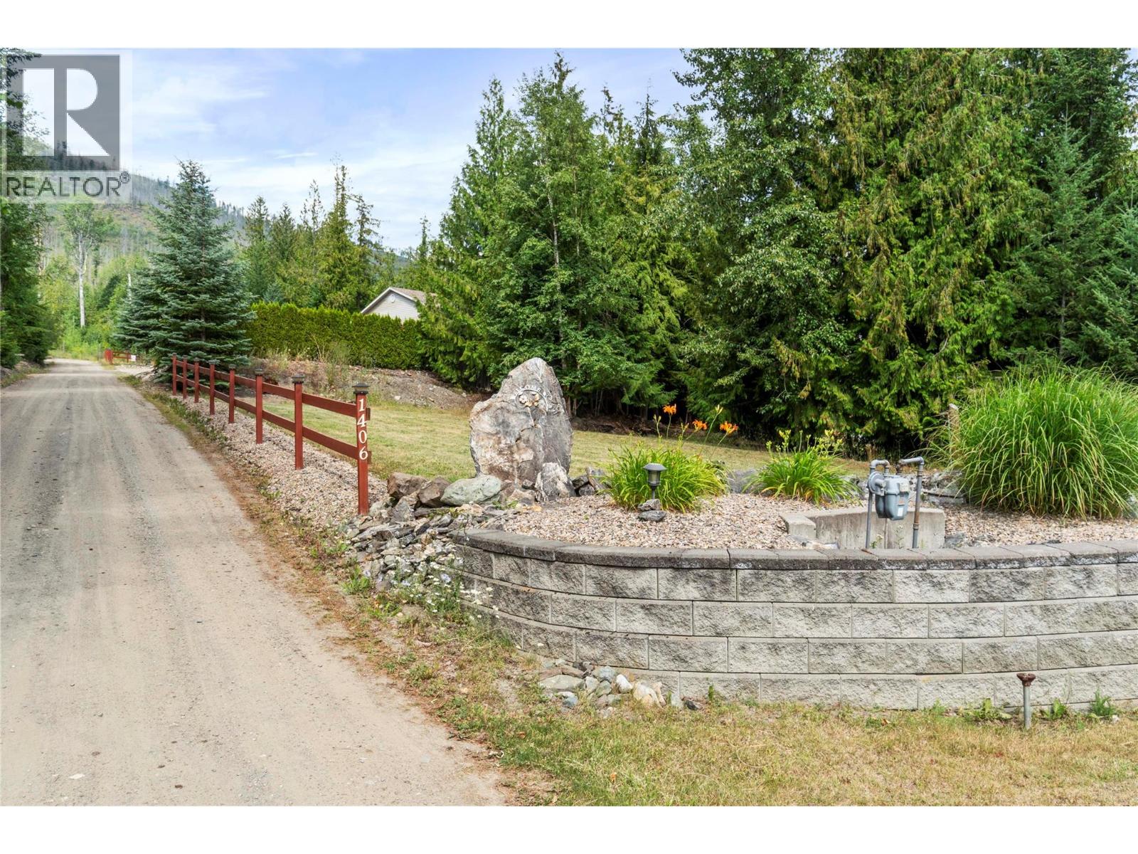 1406 Huckleberry Drive - 46