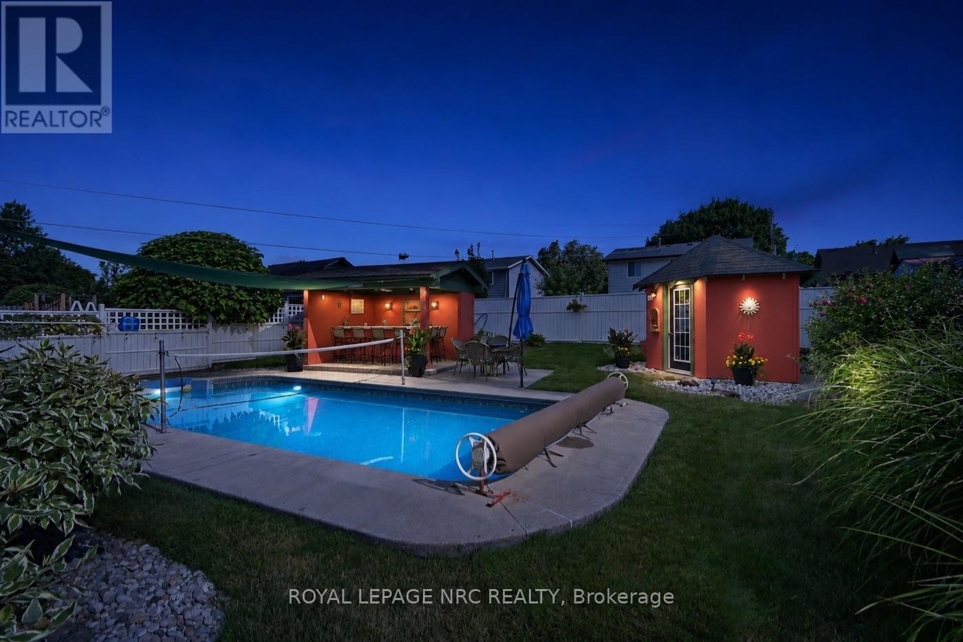 182 LEASIDE DRIVE - 37