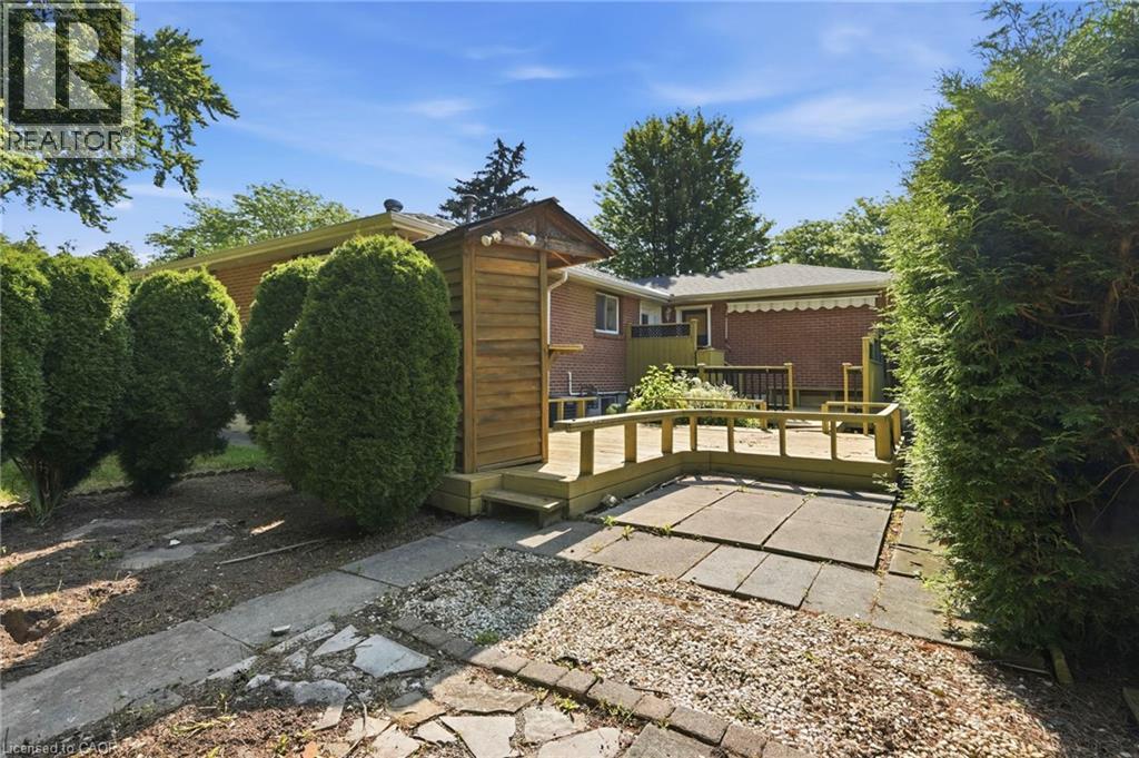 2145 SUNNYVALE Drive - Image 40