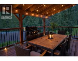 187 Sugar Lake Road, Cherryville, BC V0E2G2 Photo 19