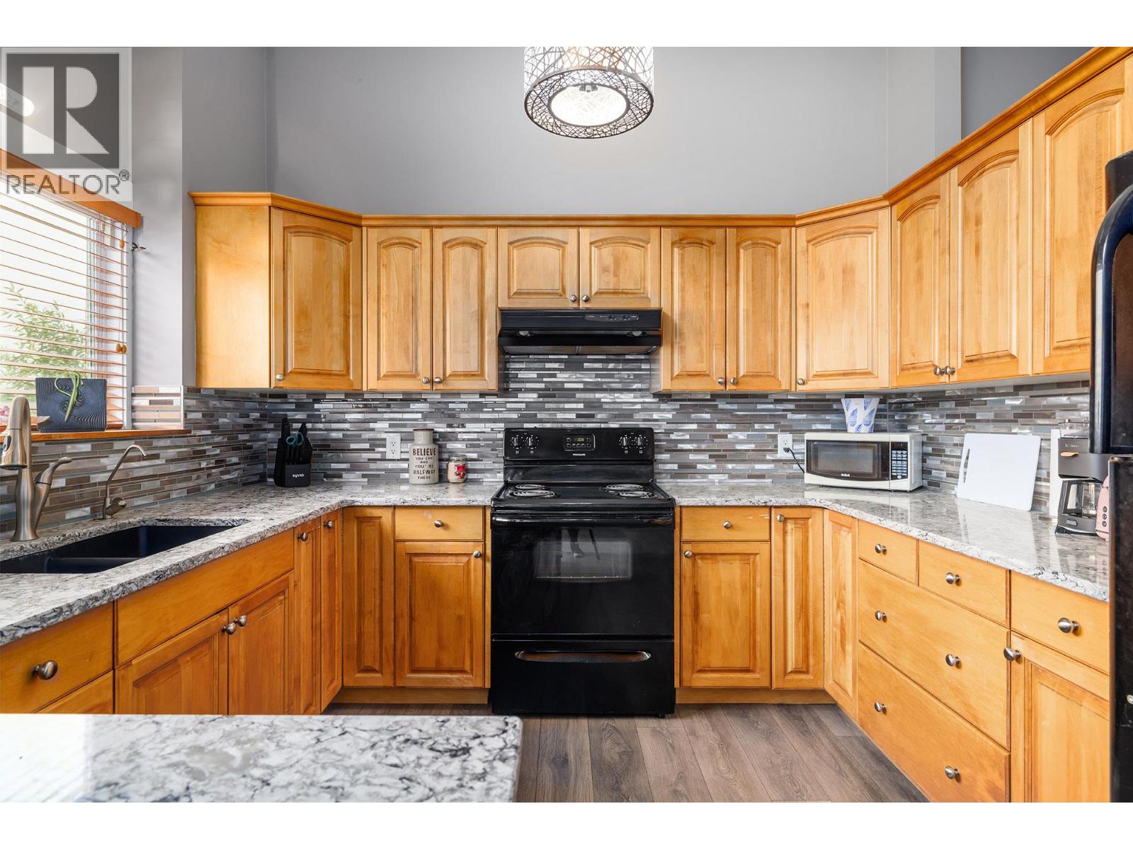 11591 Artela Drive - 7