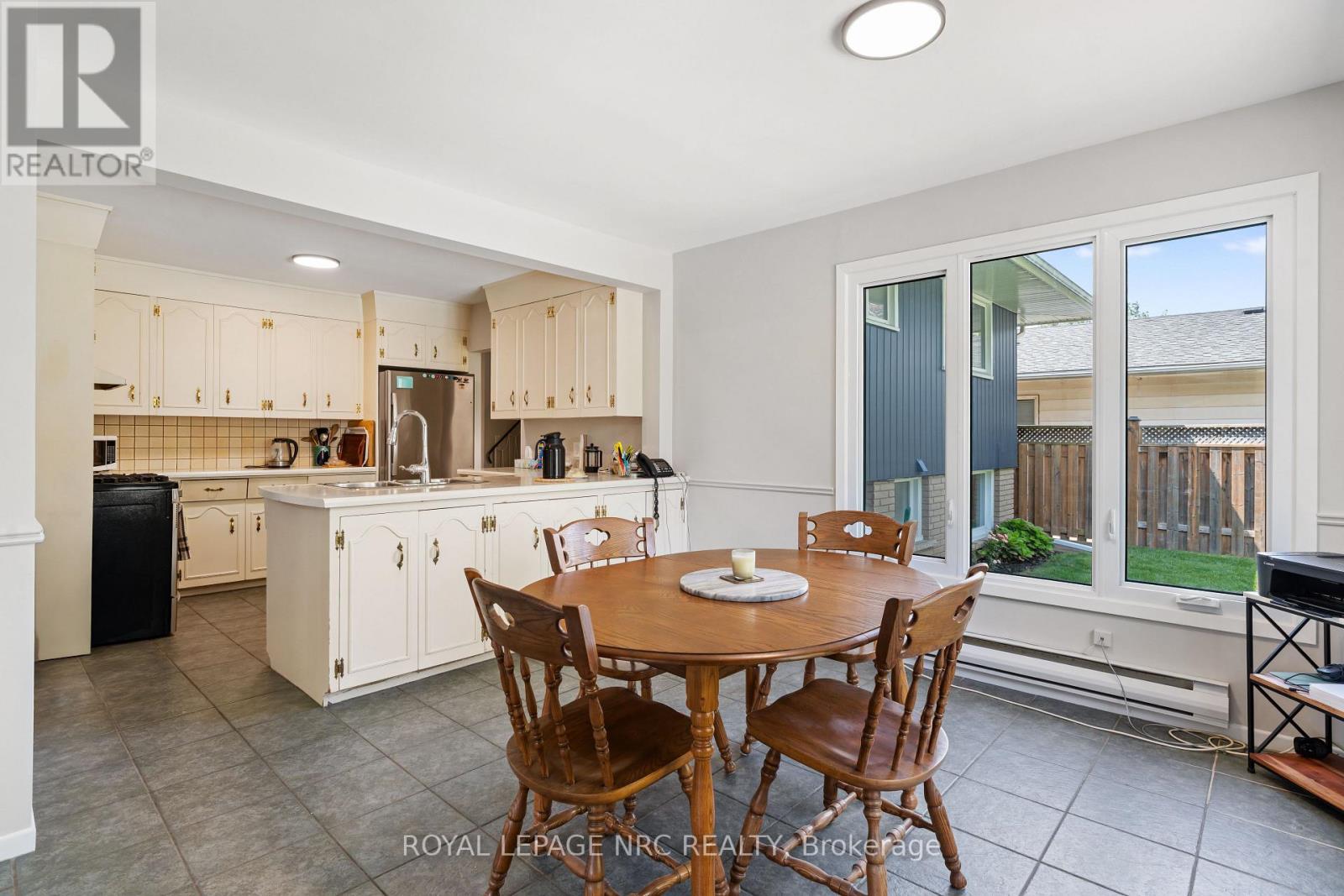 245 RIVERVIEW BOULEVARD - 12