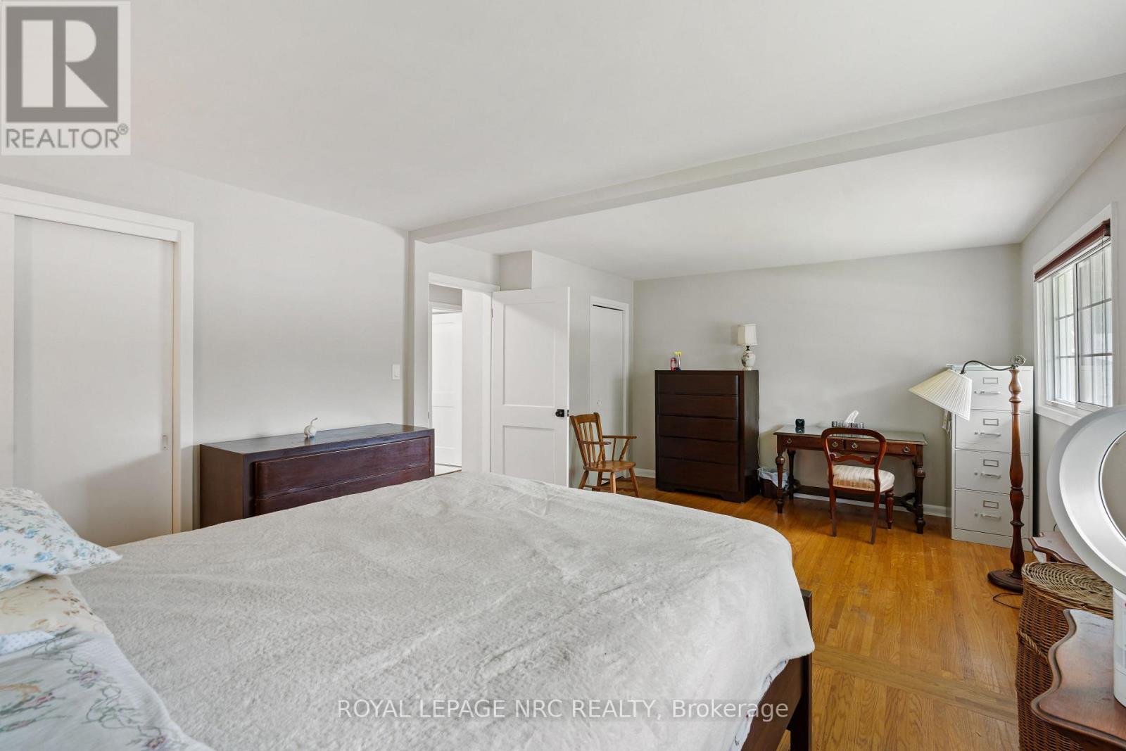 245 RIVERVIEW BOULEVARD - 23