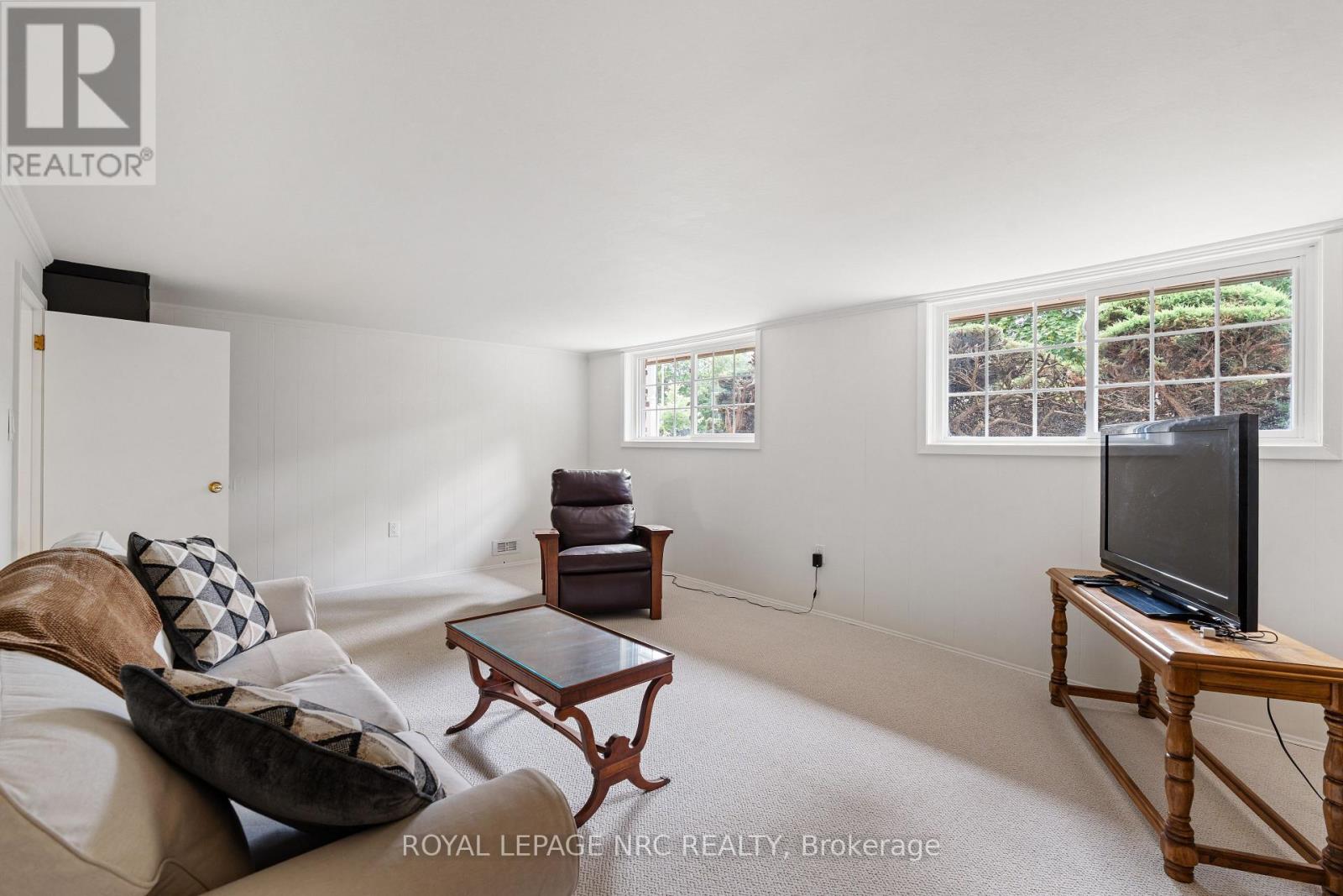 245 RIVERVIEW BOULEVARD - Image 26