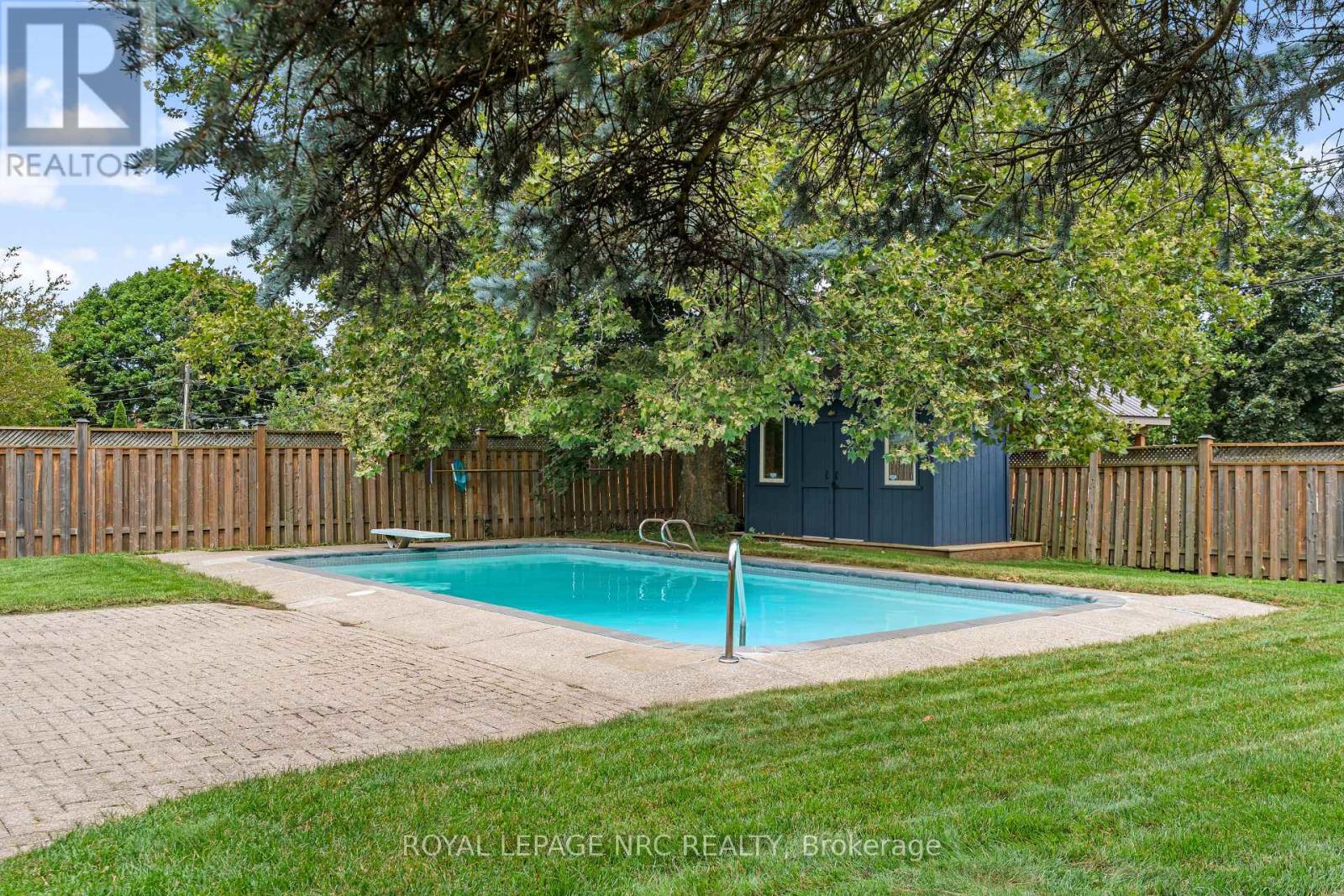 245 RIVERVIEW BOULEVARD - 33
