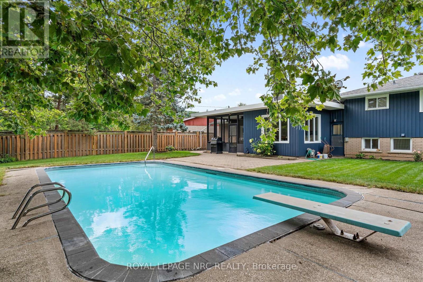 245 RIVERVIEW BOULEVARD - 38