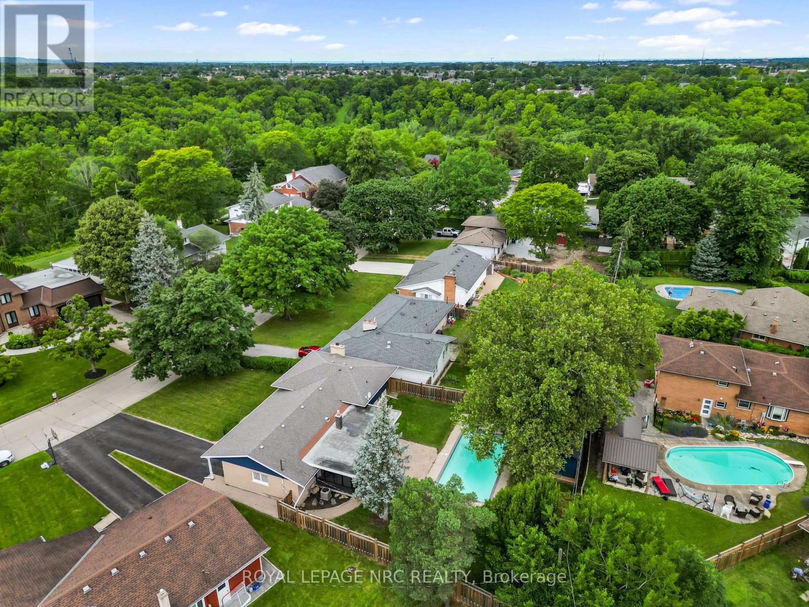 245 RIVERVIEW BOULEVARD - Image 44