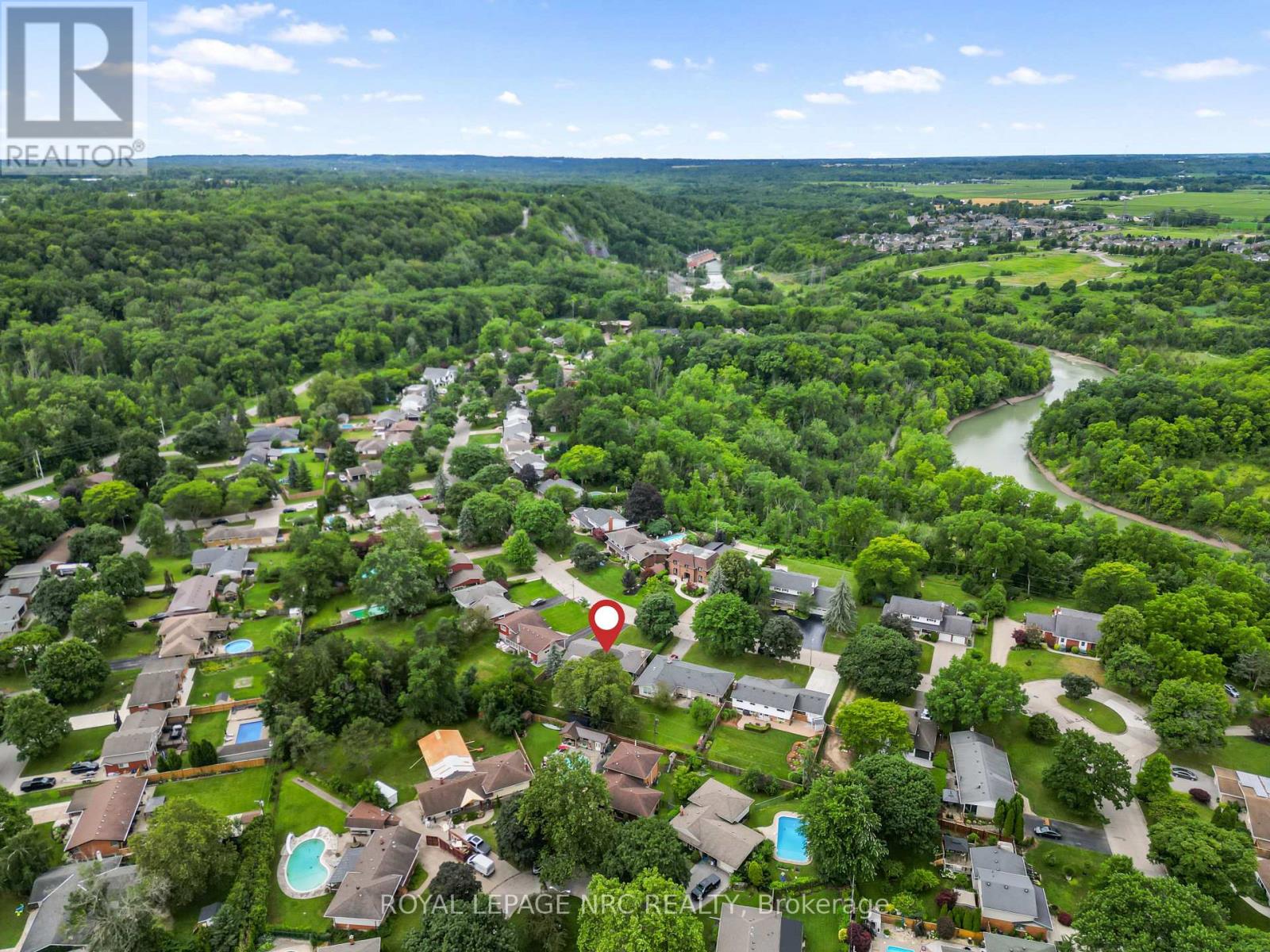 245 RIVERVIEW BOULEVARD - Image 48