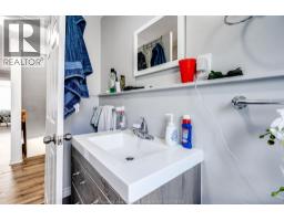 Kitchen - 262-264 Queen Street, Chatham, ON N7M2H3 Photo 13