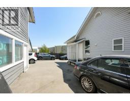 418 Alpha Terr, Victoria, BC V8Z1B6 Photo 18