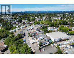 418 Alpha Terr, Victoria, BC V8Z1B6 Photo 32
