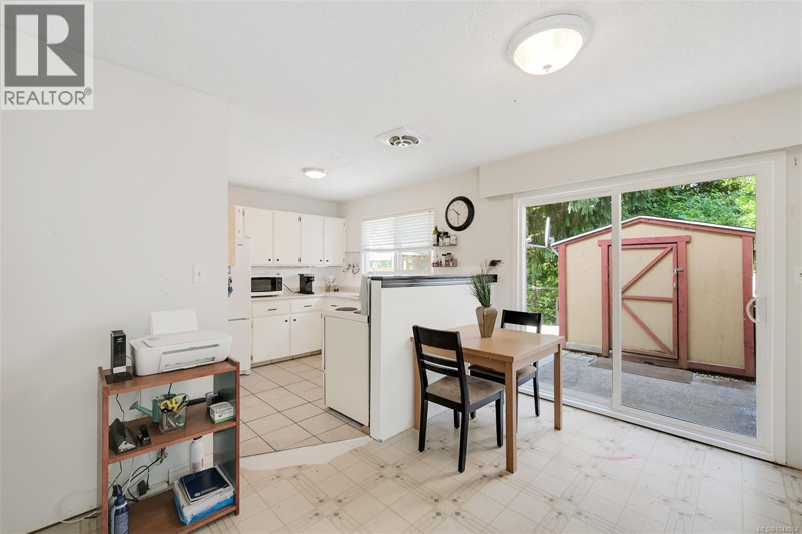 #111 2860 Sooke Lake Rd - 12