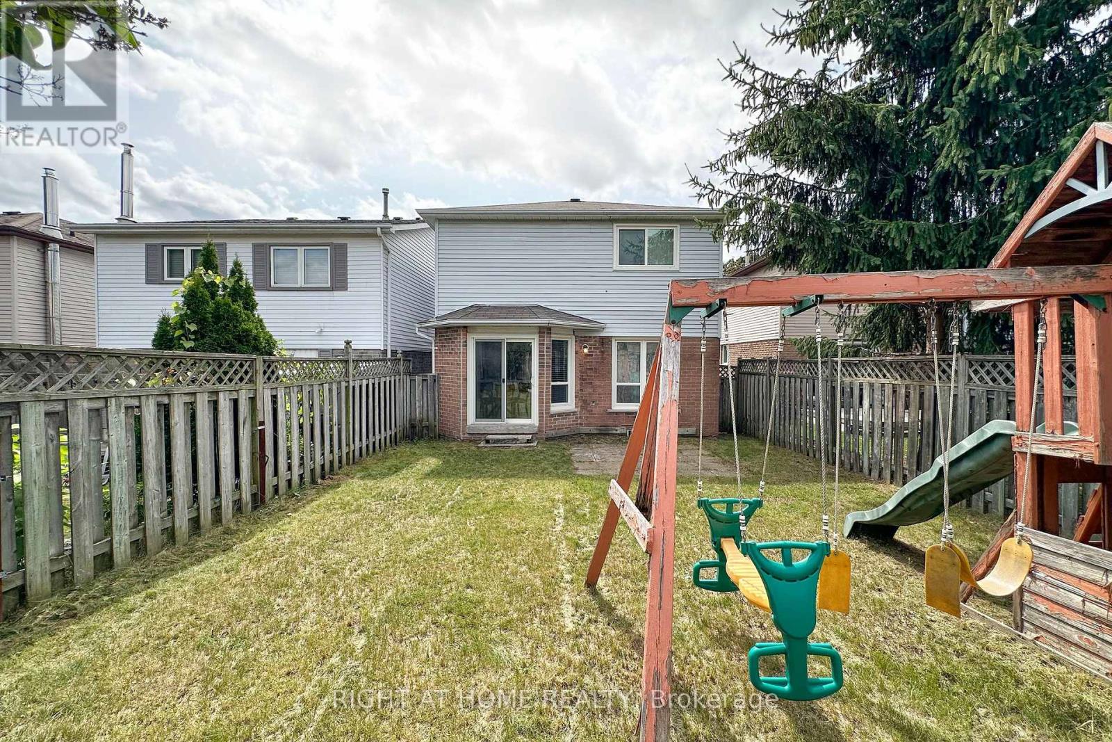 865 ATTERSLEY DRIVE - Image 25