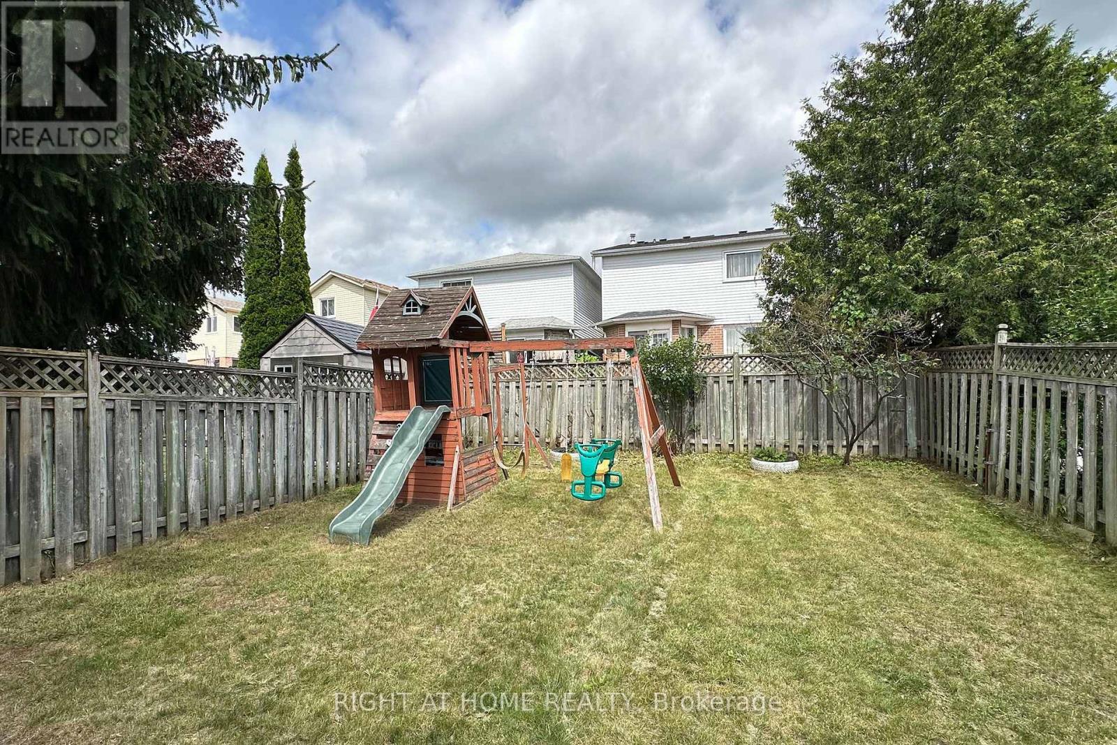 865 ATTERSLEY DRIVE - Image 27