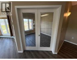 206, 9810 94 Street, Peace River, AB T8S0A1 Photo 10