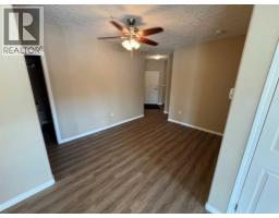 206, 9810 94 Street, Peace River, AB T8S0A1 Photo 12
