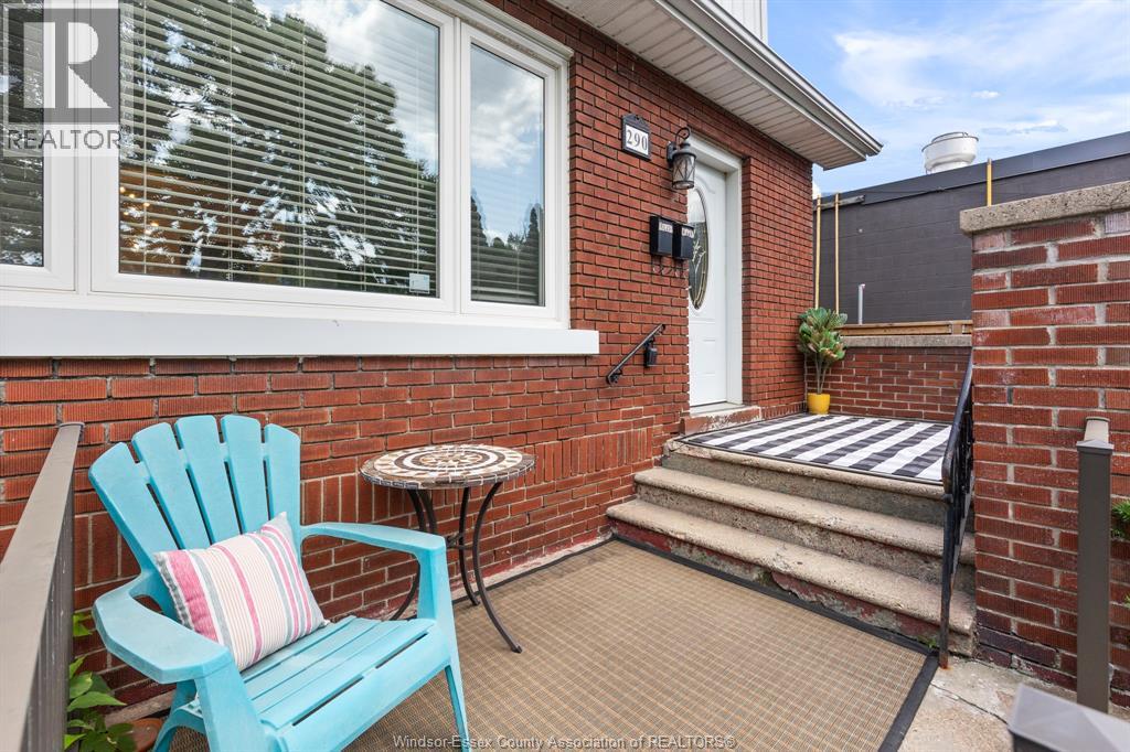 290 THOMPSON - Image 3